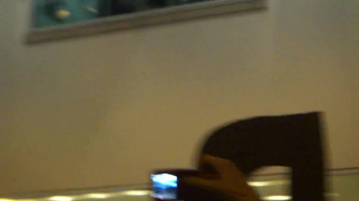 Demi  -  Sheraton Barra (1420) - Demi - She Welcomes Fans From Hotel Balcony Part oo2
