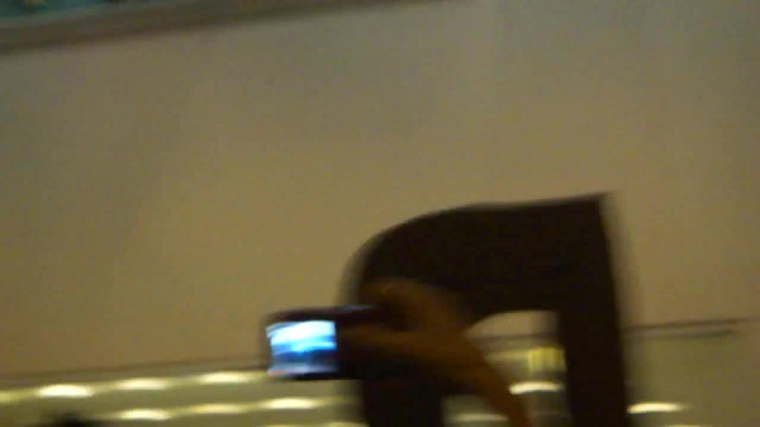 Demi  -  Sheraton Barra (1423) - Demi - She Welcomes Fans From Hotel Balcony Part oo2
