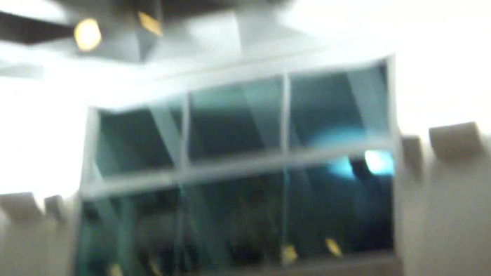 Demi  -  Sheraton Barra (1450) - Demi - She Welcomes Fans From Hotel Balcony Part oo2