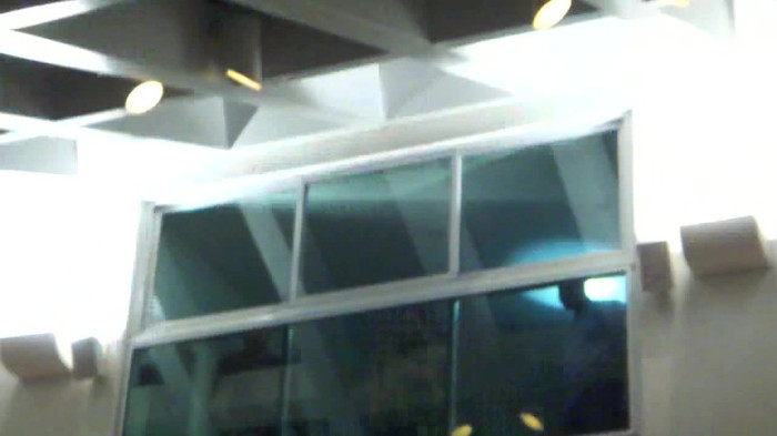 Demi  -  Sheraton Barra (1455) - Demi - She Welcomes Fans From Hotel Balcony Part oo2