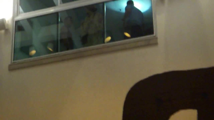 Demi  -  Sheraton Barra (1511) - Demi - She Welcomes Fans From Hotel Balcony Part oo3