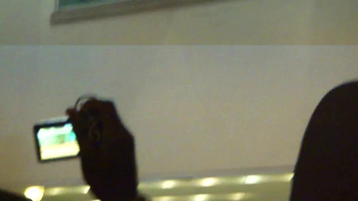 Demi  -  Sheraton Barra (1695) - Demi - She Welcomes Fans From Hotel Balcony Part oo3