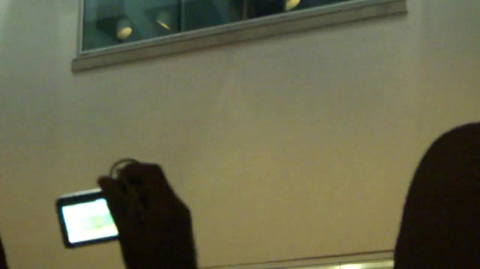 Demi  -  Sheraton Barra (1702) - Demi - She Welcomes Fans From Hotel Balcony Part oo3