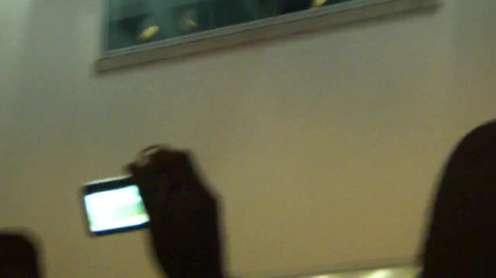 Demi  -  Sheraton Barra (1705) - Demi - She Welcomes Fans From Hotel Balcony Part oo3