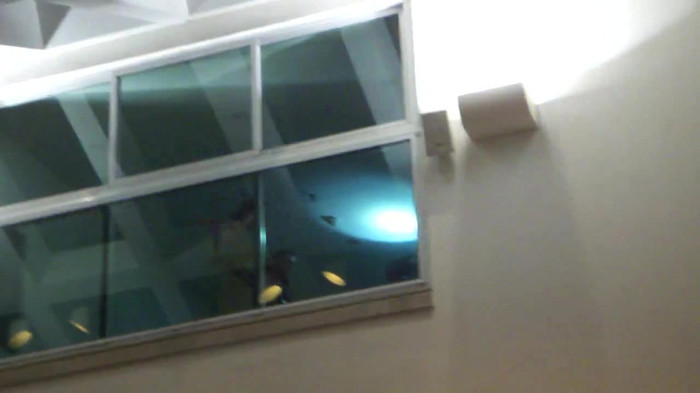 Demi  -  Sheraton Barra (1796) - Demi - She Welcomes Fans From Hotel Balcony Part oo3