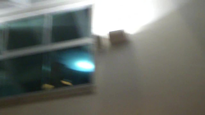 Demi  -  Sheraton Barra (1832) - Demi - She Welcomes Fans From Hotel Balcony Part oo3