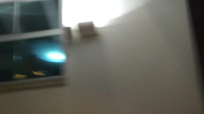 Demi  -  Sheraton Barra (1845) - Demi - She Welcomes Fans From Hotel Balcony Part oo3