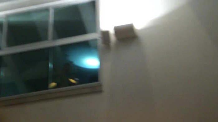 Demi  -  Sheraton Barra (1849) - Demi - She Welcomes Fans From Hotel Balcony Part oo3