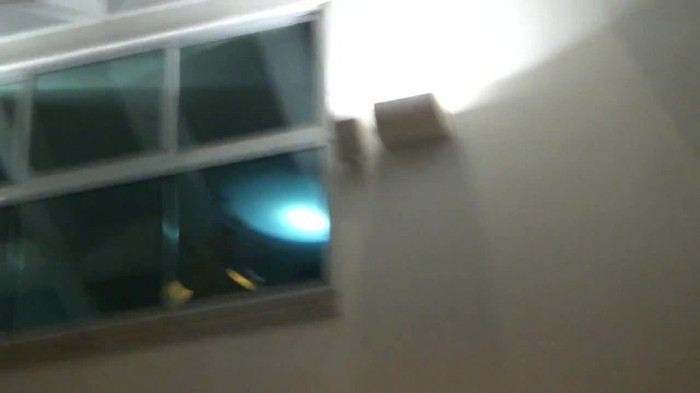 Demi  -  Sheraton Barra (1852) - Demi - She Welcomes Fans From Hotel Balcony Part oo3