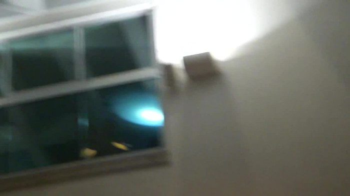 Demi  -  Sheraton Barra (1855) - Demi - She Welcomes Fans From Hotel Balcony Part oo3