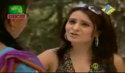 00_01_13 (2) - ANEESHA KAPOOR