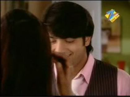 4 (64) - A TA PENTRU TOTDEAUNA - CAPS