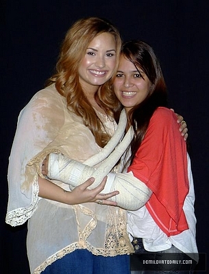 DreamOfLovato - ABC - Lovatics - The most special persons in world