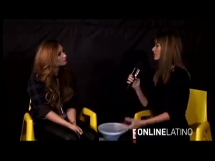 Demi Lovato - E! Online Latinoamerica Mexico. 0549 - Demi - E Online LatinoAmerica Mexico Part oo1