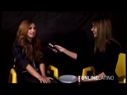Demi Lovato - E! Online Latinoamerica Mexico. 1002 - Demi - E Online LatinoAmerica Mexico Part oo1