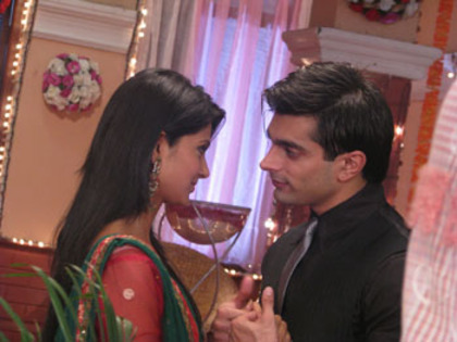 Kajen dmg 2 - Karan Singh Grover-Jennifer Winget