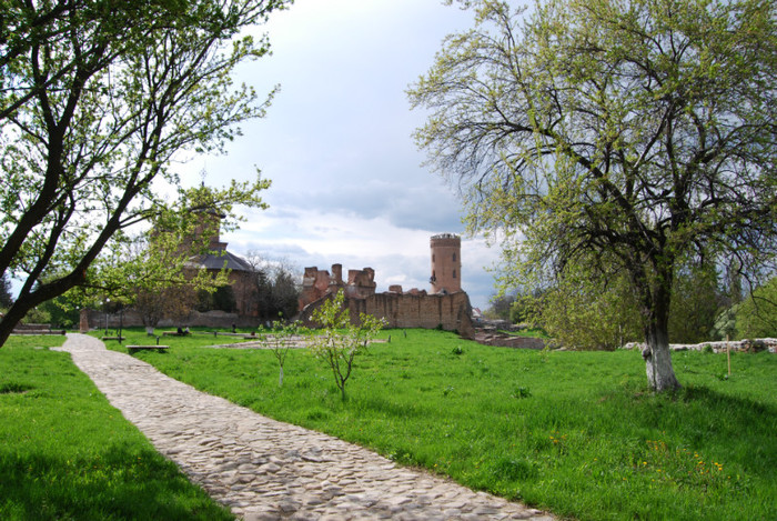 DSC_1571 - 2012 aprilie 20 - 22 - Izvorul Tamaduirii Gemenea Targoviste