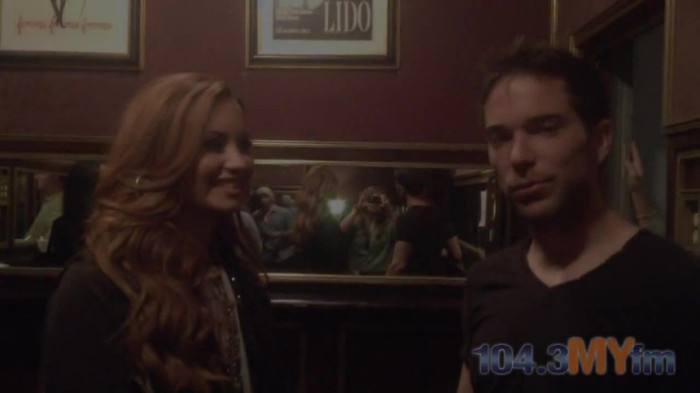 1043 MYfm\'s Ty Bentli with Demi Lovato in LA 0056