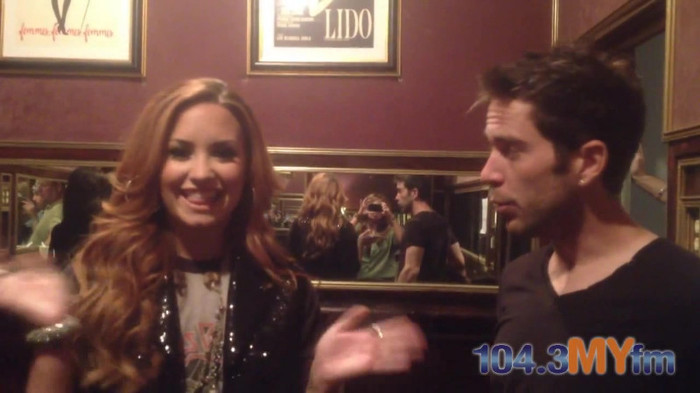 1043 MYfm\'s Ty Bentli with Demi Lovato in LA 0118 - Demi - 1043 MYfm Ty Bentli