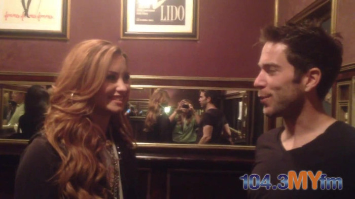 1043 MYfm\'s Ty Bentli with Demi Lovato in LA 0160