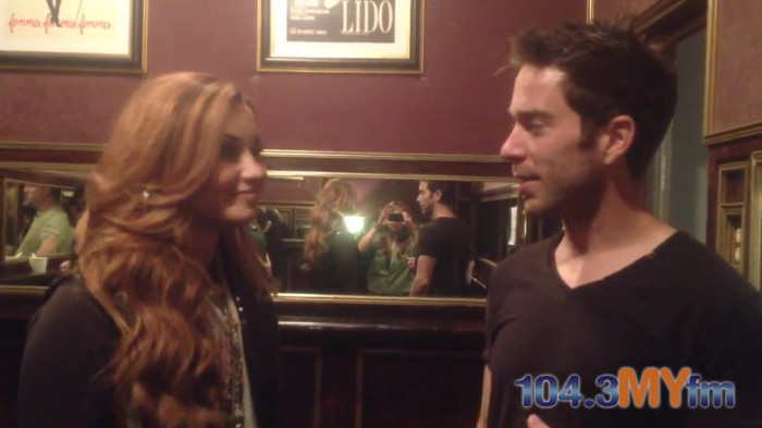 1043 MYfm\'s Ty Bentli with Demi Lovato in LA 0450 - Demi - 1043 MYfm Ty Bentli