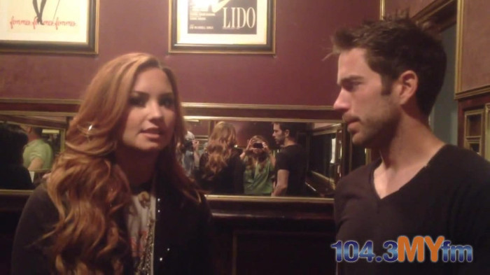 1043 MYfm\'s Ty Bentli with Demi Lovato in LA 0591 - Demi - 1043 MYfm Ty Bentli Part oo1