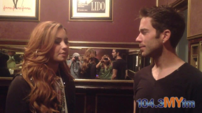 1043 MYfm\'s Ty Bentli with Demi Lovato in LA 0655