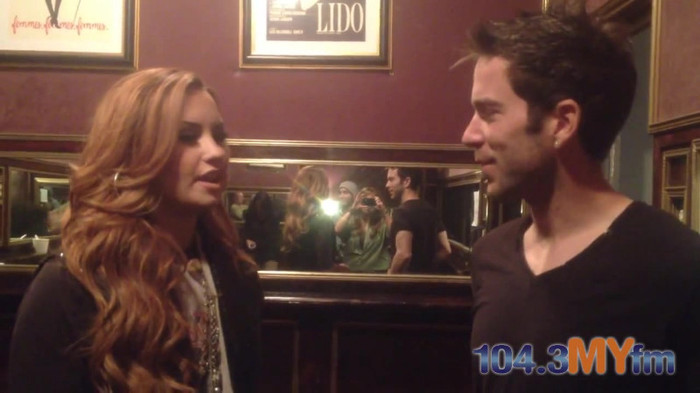 1043 MYfm\'s Ty Bentli with Demi Lovato in LA 0859