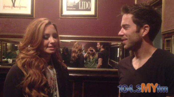 1043 MYfm\'s Ty Bentli with Demi Lovato in LA 0884