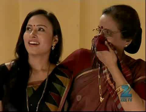 Suflete pereche in Love [1123] - Pavitra Rishta 3