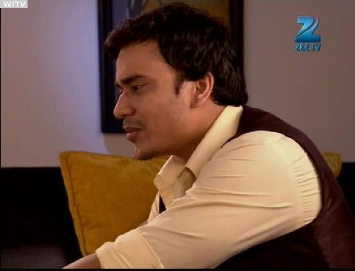 Suflete pereche in Love [1137] - Pavitra Rishta 3
