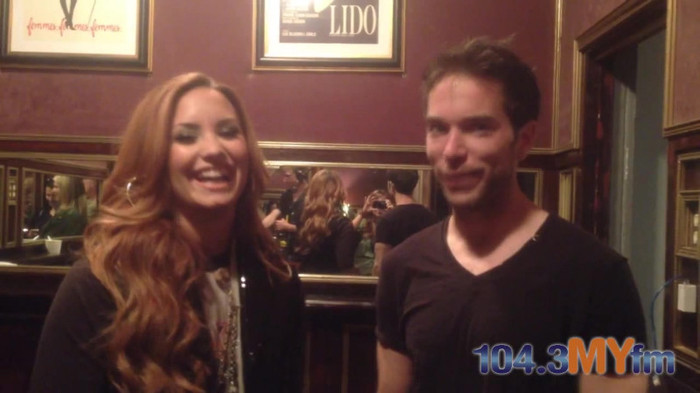 1043 MYfm\'s Ty Bentli with Demi Lovato in LA 1356 - Demi - 1043 MYfm Ty Bentli Part oo2