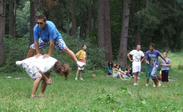 425804_253297841428409_120991581325703_521452_1170099755_n - copilaria de pe vremuri
