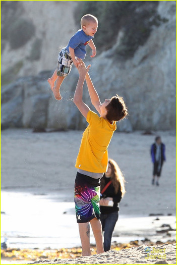 4 - Jelena at Malibu Beach---19 February 2012