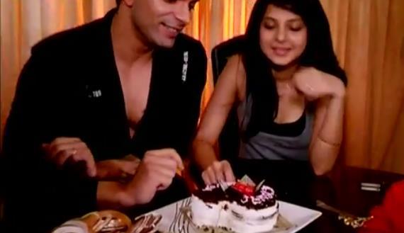 578456_390805160959236_145556422150779_1169401_1293025322_n - KaJen primul interviu dupa nunta