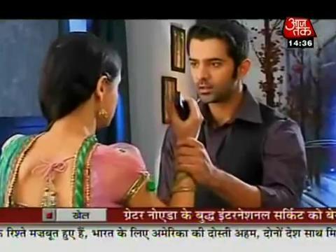 1 (18) - Iss Pyaar Ko Kya Naam Doon - SaRun - SBS - 18 November 2011 - Snaps