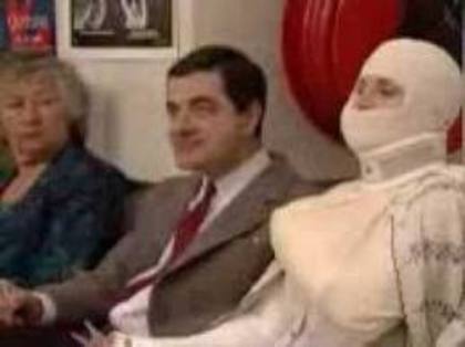 005 - MrBean la Spital