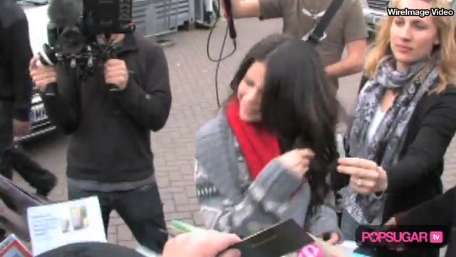 Selena Gomez in London for Fans & Fashion 163