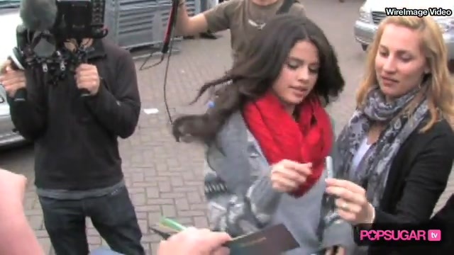 Selena Gomez in London for Fans & Fashion 192
