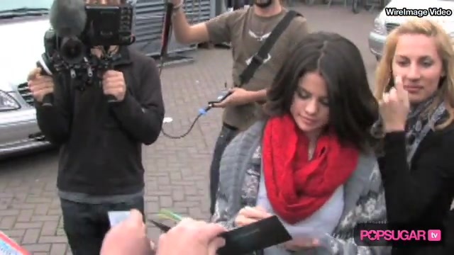 Selena Gomez in London for Fans & Fashion 211