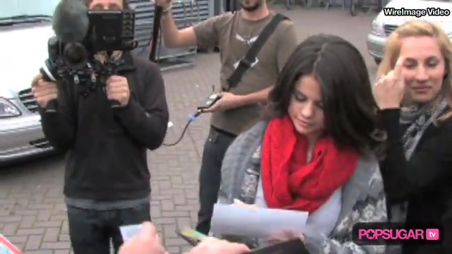 Selena Gomez in London for Fans & Fashion 214