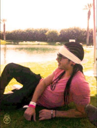 561258_384308181613687_100001035245801_1252454_1127157294_n