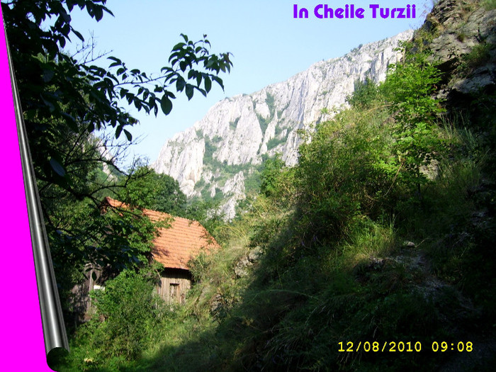 33. In Cheile Turzii