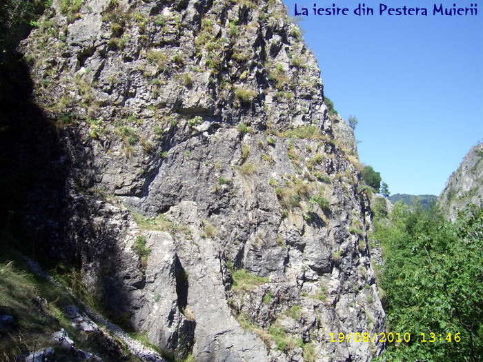 321. La iesire din Pestera Muierii - Fascinanta Romanie - 4