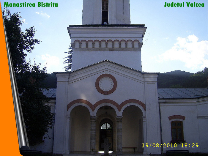 412. Manastirea Bistrita - Fascinanta Romanie - 4