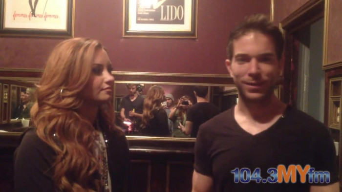 1043 MYfm\'s Ty Bentli with Demi Lovato in LA 2454 - Demi - 1043 MYfm Ty Bentli Part oo4