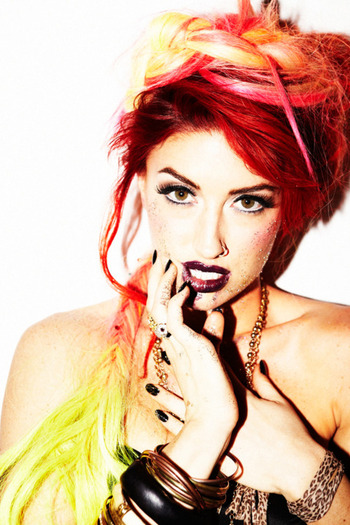 Neon Hitch Sexy Red - NEON HITCH