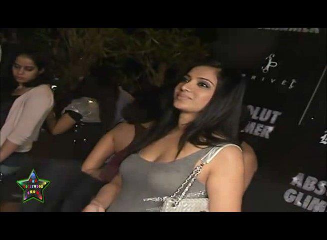 20 - Shilpa Anand In Rocky Party Spicy Bollywood