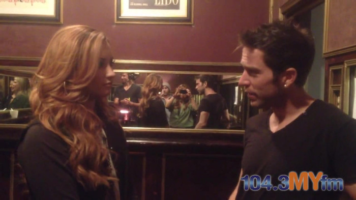 1043 MYfm\'s Ty Bentli with Demi Lovato in LA 4621