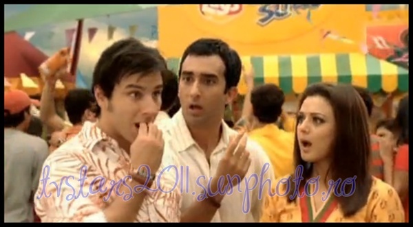 (1) - 0-Reclame Preity-Saif